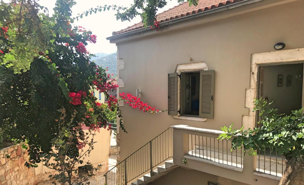 Alicelia Boutique Inn Vathy  Zewnętrze zdjęcie